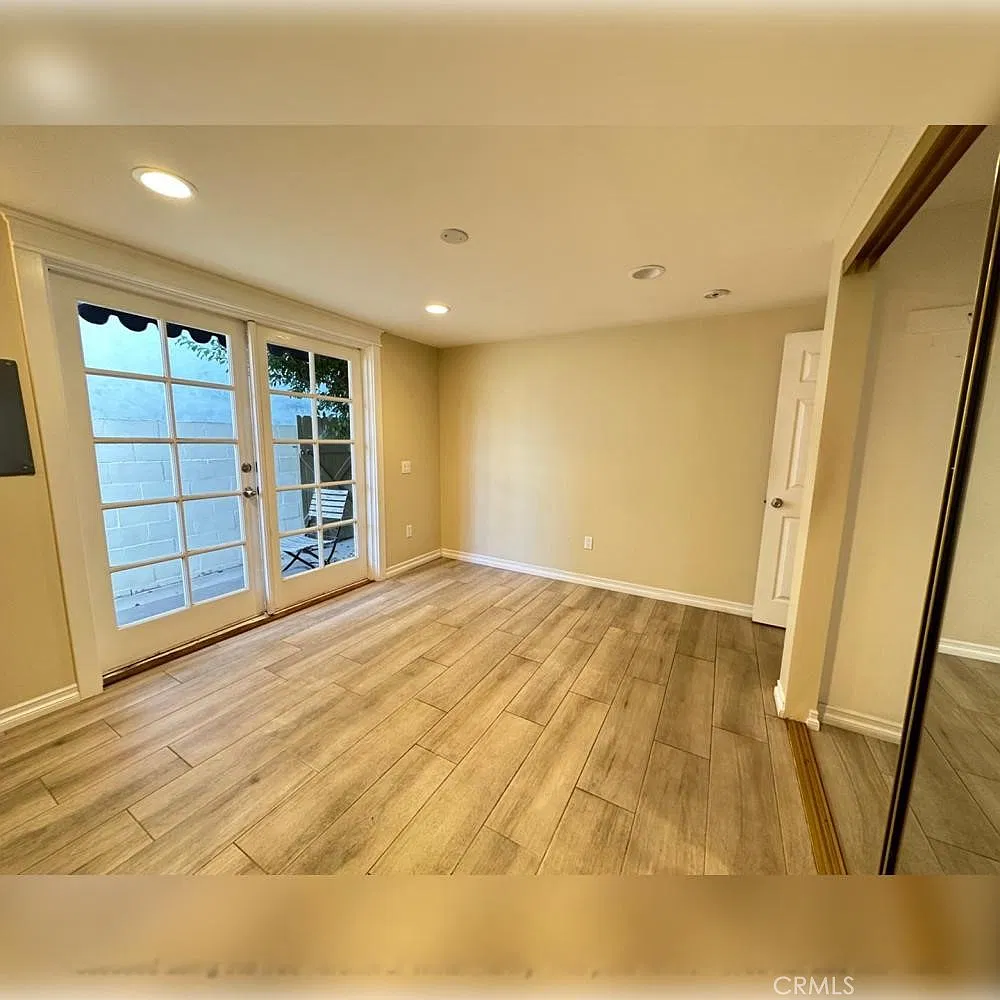 1 bed, 300 sqft, $1,695 — Photo 3