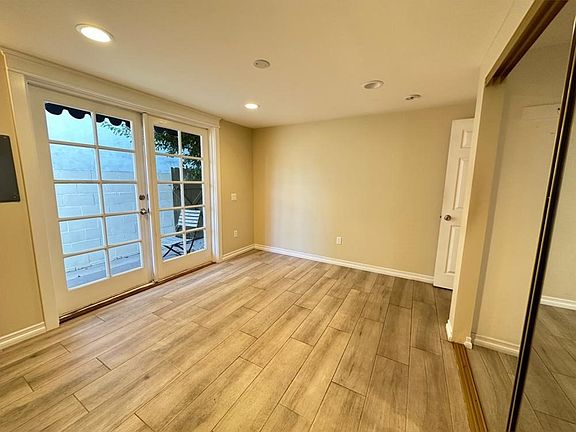 3rd image of 614 13th St