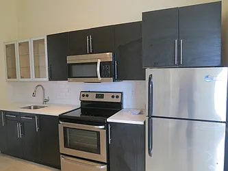 Rented by Big Square Realty LLC