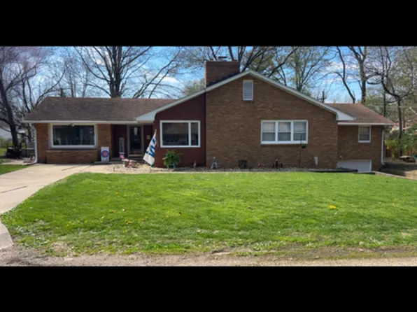 405 Prairie Ct, Streator, IL 61364