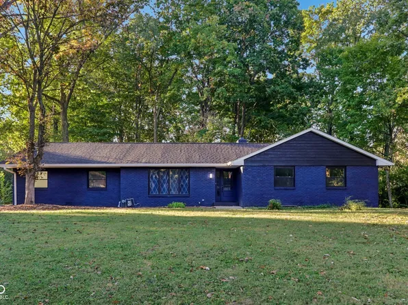 3215 Kenilworth Dr, Indianapolis, IN 46228