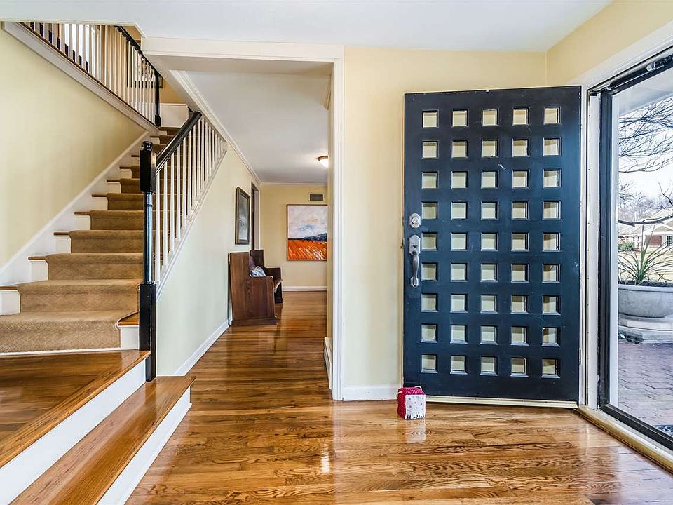 4 E Willow Brook Rd, Eastborough, KS 67207 Zillow