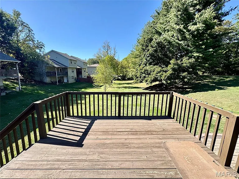 2315 Williams St — Photo 45