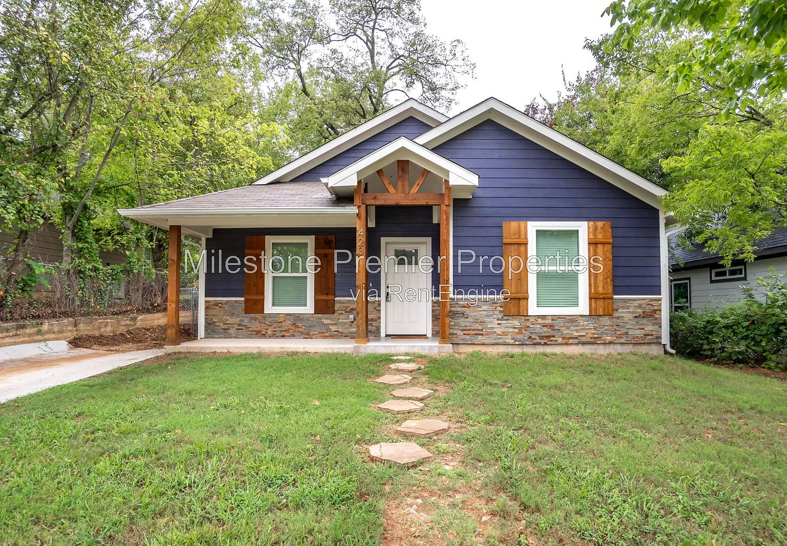3 bed, 2.0 bath, 1192 sqft, $1,475 — Photo 1