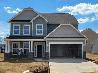 150 Old Cedar Ln, Burlington, NC 27215