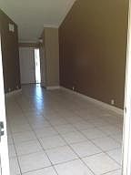 4th image of 1227 The Pointe Dr