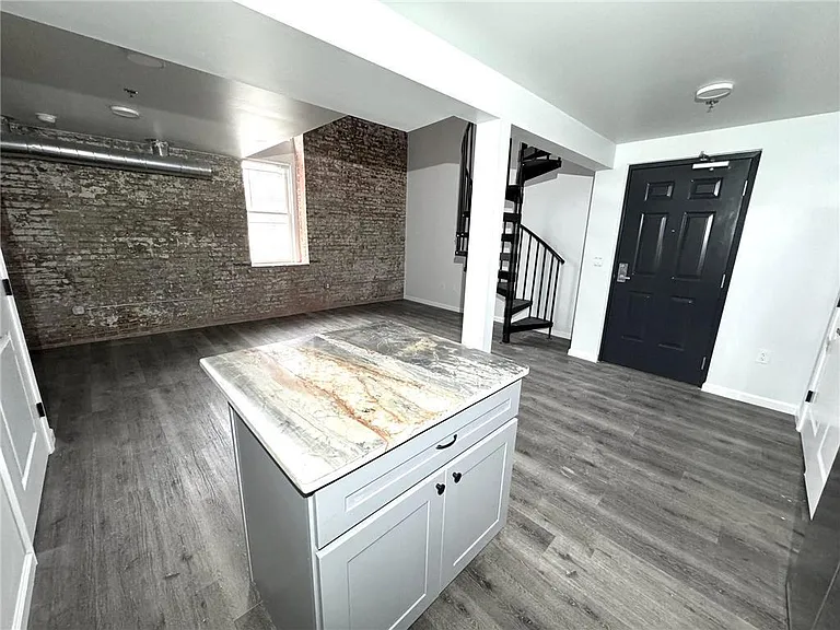 810 Monocacy St #107 — Photo 14