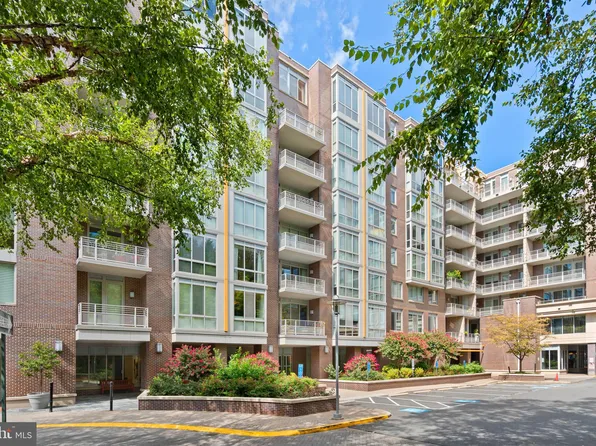 513 W Broad St APT 207, Falls Church, VA 22046