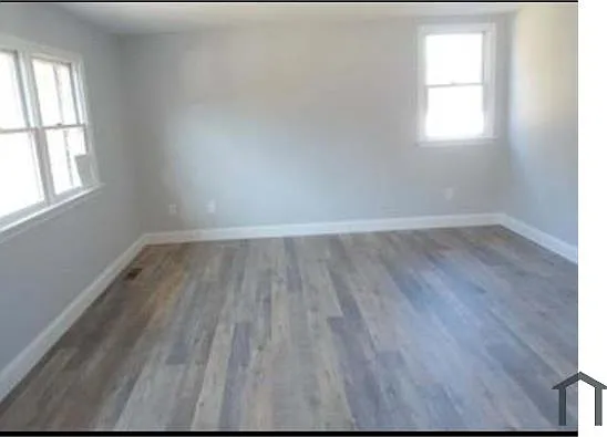 3 bed, 1113 sqft, $3,300 — Photo 4