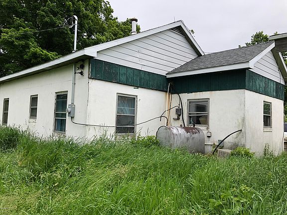3rd image of 6670 116th Ave