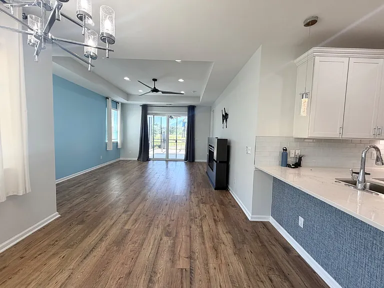 394 Landshark Blvd — Photo 5