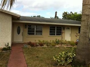 5425 NW 17th St, Lauderhill, FL 33313