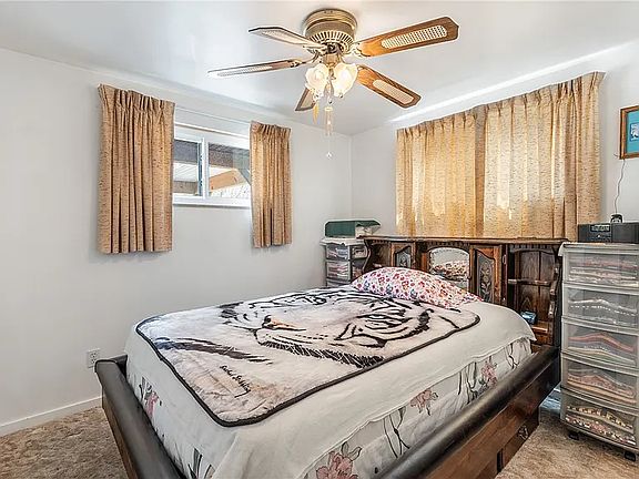 3rd image of 404 Virginia Ave