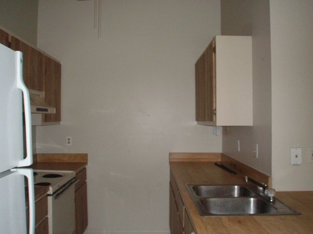 2nd image of 5120 SW Courtyards Ct APT 91
