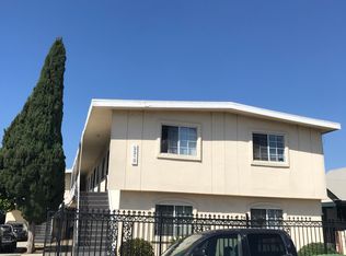 2213 S Ridgeley Dr, Los Angeles, CA 90016