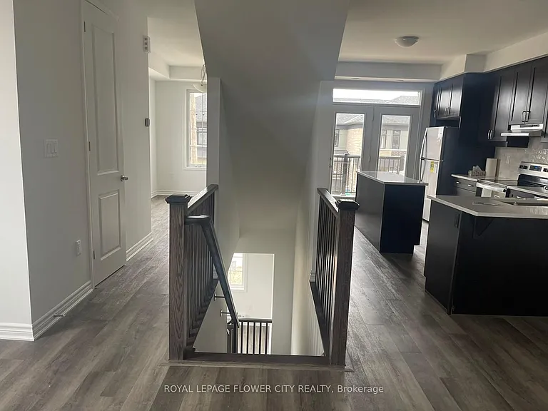 93 Keppel Cir — Photo 13