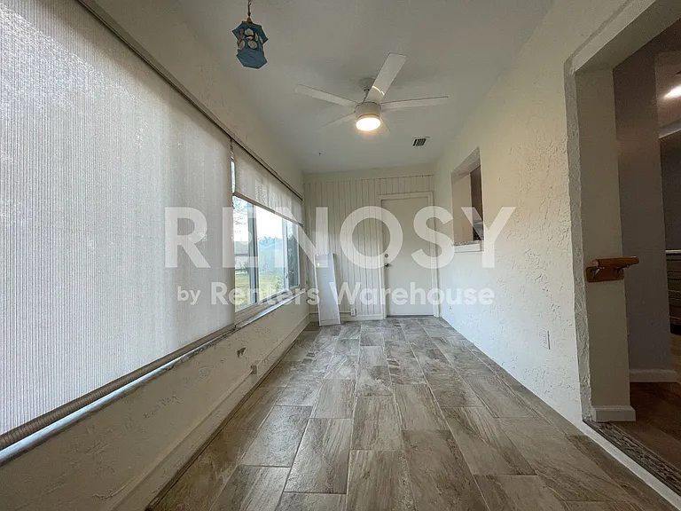 110 Gloucester Blvd #110 — Photo 9