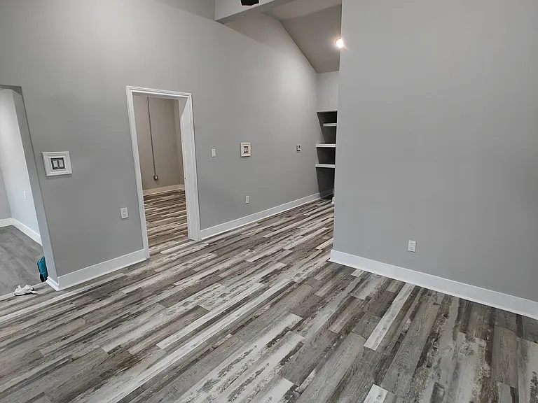 7026 Ash St — Photo 4
