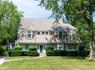 1381 Lincoln Ave S, Highland Park, IL 60035