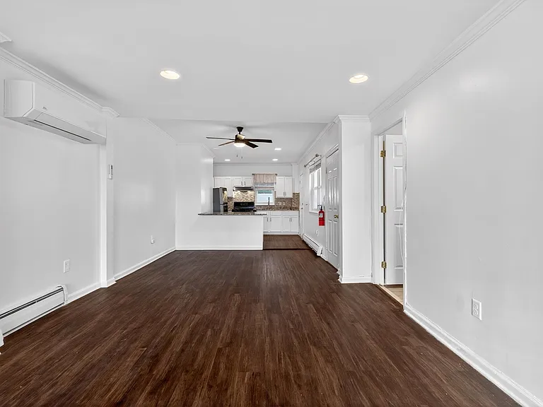 104 McAdoo Ave — Photo 12