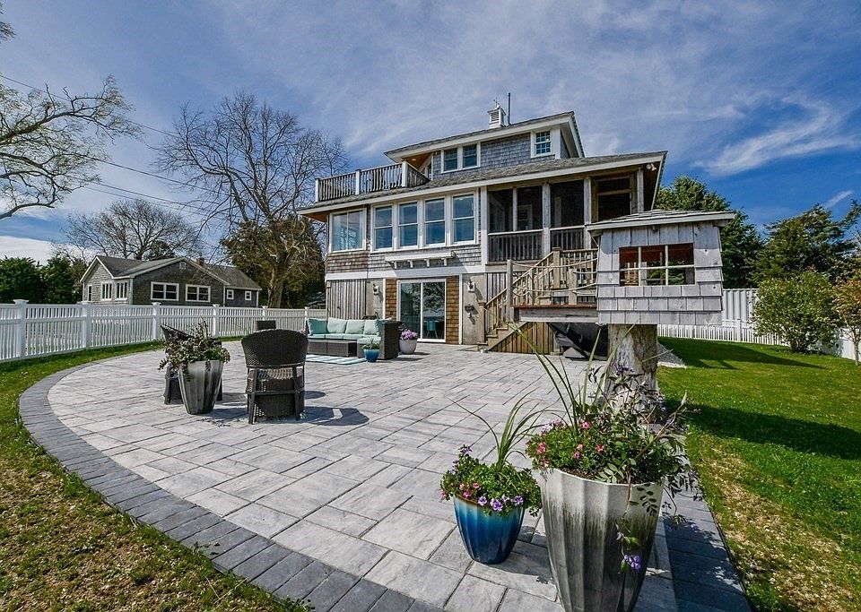 6 Wampanoag Dr, Fairhaven, MA 02719 Zillow