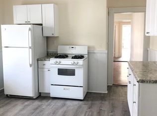 166 Irving St #1R, Framingham, MA 01702