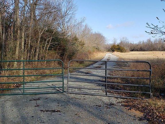 3rd image of E 280th Rd