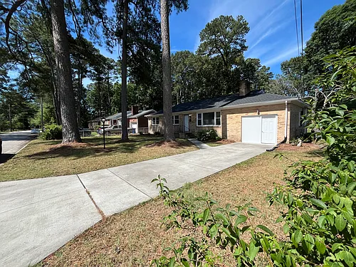 143 Hermitage Rd Photo 1