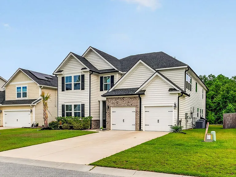 518 Yellow Leaf Ln — Photo 1