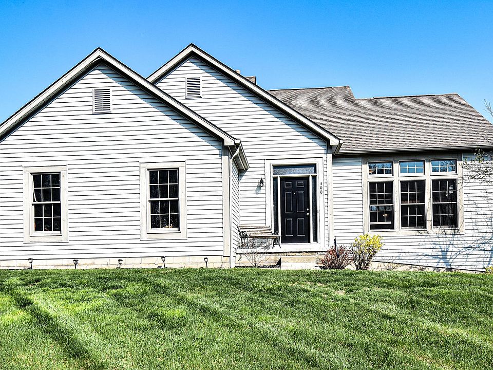 1st image of 400 Highbanks Valley Ct
