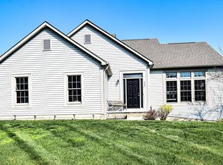 400 Highbanks Valley Ct, Newark, OH 43055