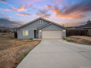 21624 Loop St, Tehachapi, CA 93561