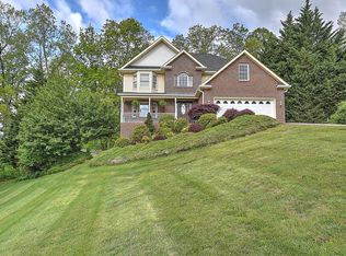 115 Quail Run, Johnson City, TN 37601