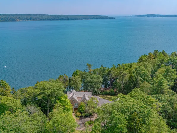 184 Spruce Point Road, Yarmouth, ME 04096
