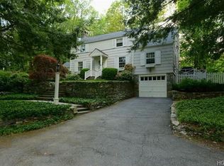 104 Marcourt Dr, Chappaqua, NY 10514