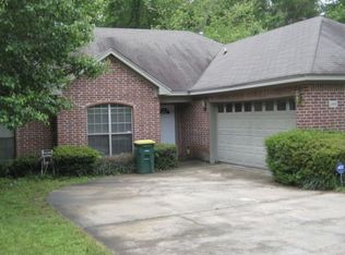 2416 Stoney Creek Dr, Little Rock, AR 72211