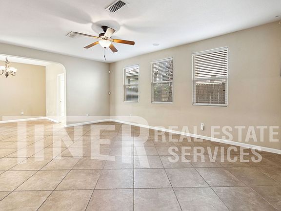 2nd image of 2567 Amelia Earhart Ave