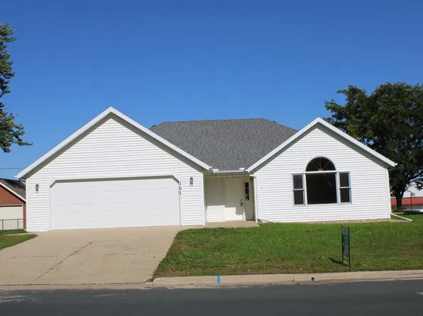 101 7th St NE, Kasson, MN 55944