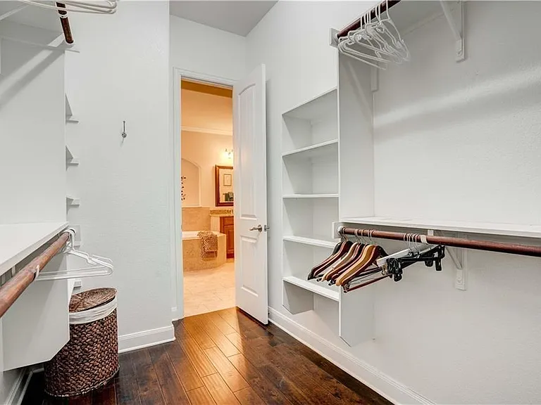 12407 Altamira St — Photo 14