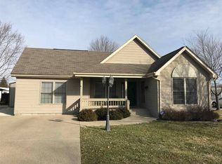 1145 W Warren St, Mitchell, IN 47446
