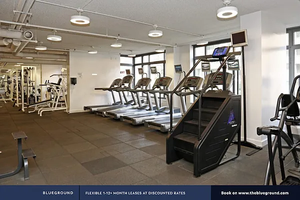 Rented by The Blueground | media 95