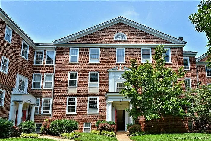3750 39th St NW APT F150 photo 1