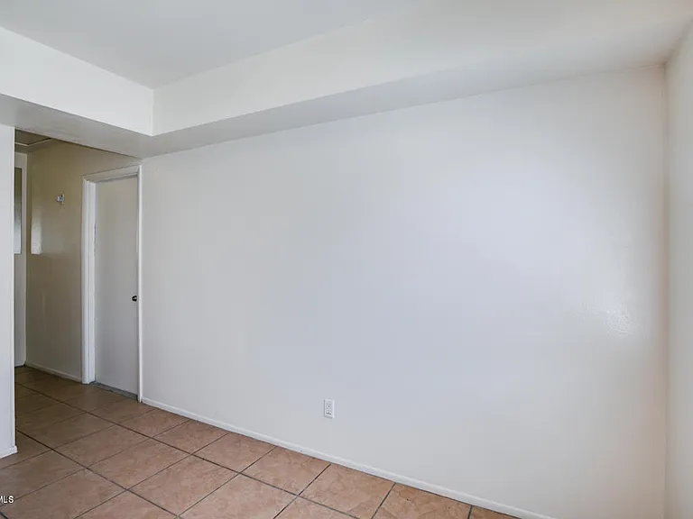 10640 N 66th Ave — Photo 13