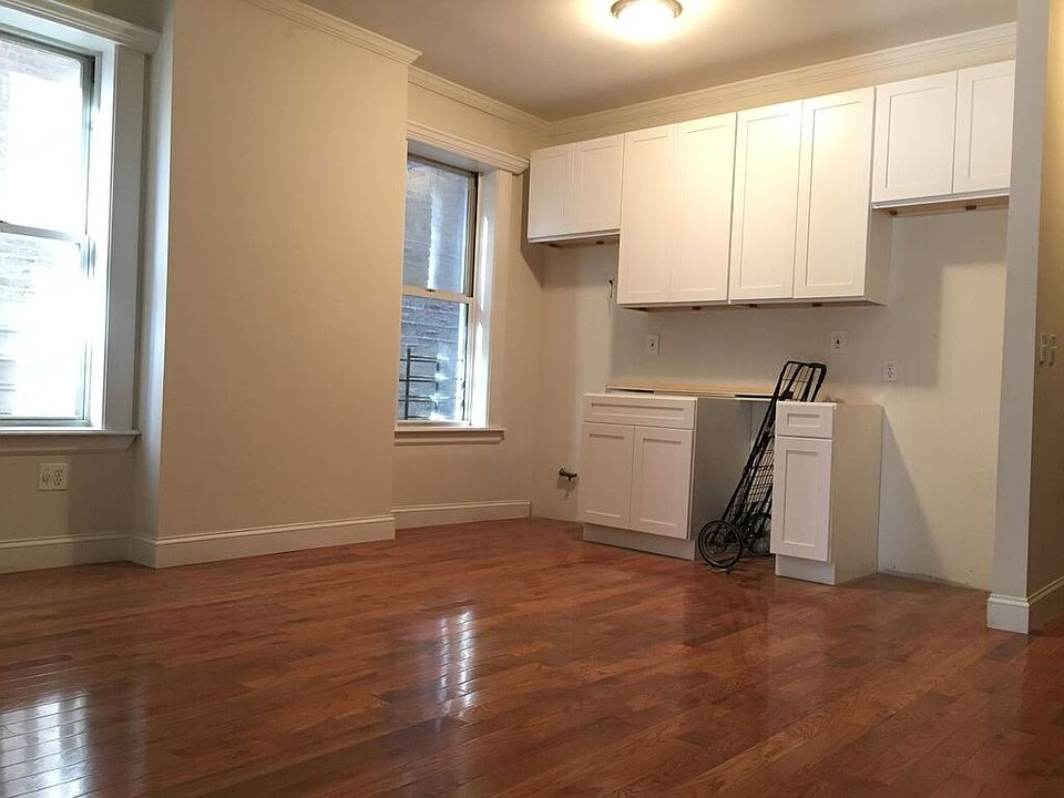 1st image of 132 Herkimer St APT 3D