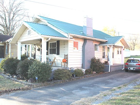 5th image of 1117 NE Melbourne Ave