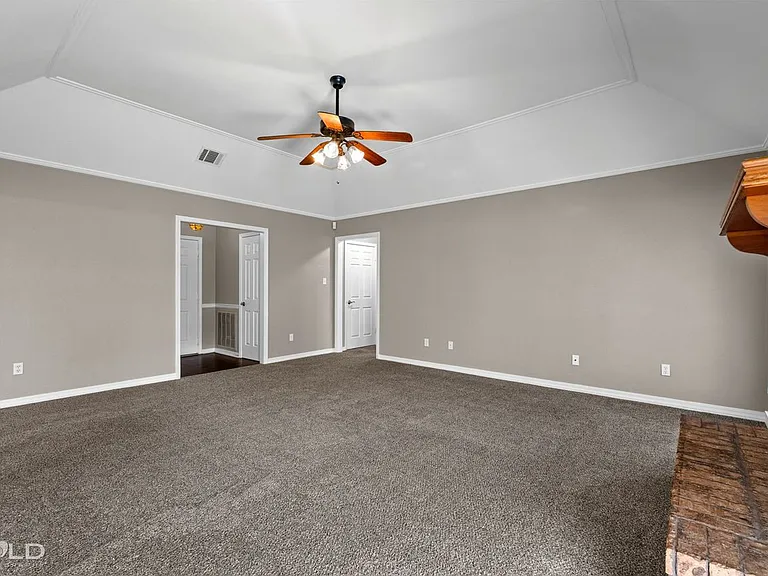 2542 Spruce Dr — Photo 27