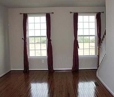 2nd image of 7107 Penny Ln