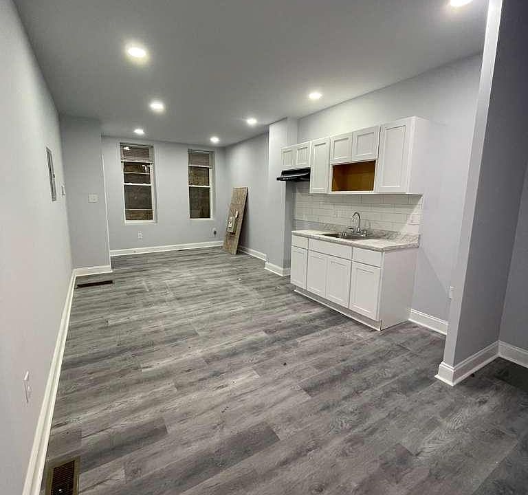 1st image of 1212 W Allegheny Ave #A