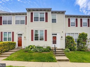 6891 Signature Cir, Alexandria, VA 22310