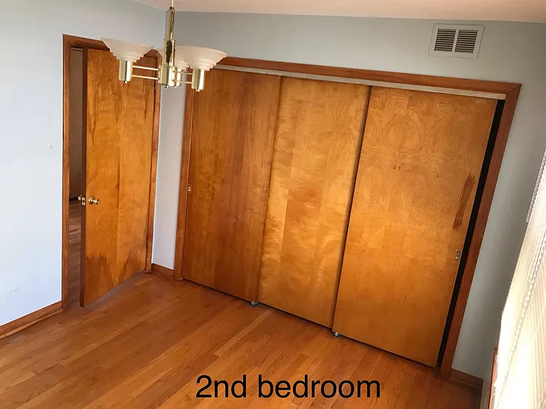 8333 Trumbull Ave #2 — Photo 11